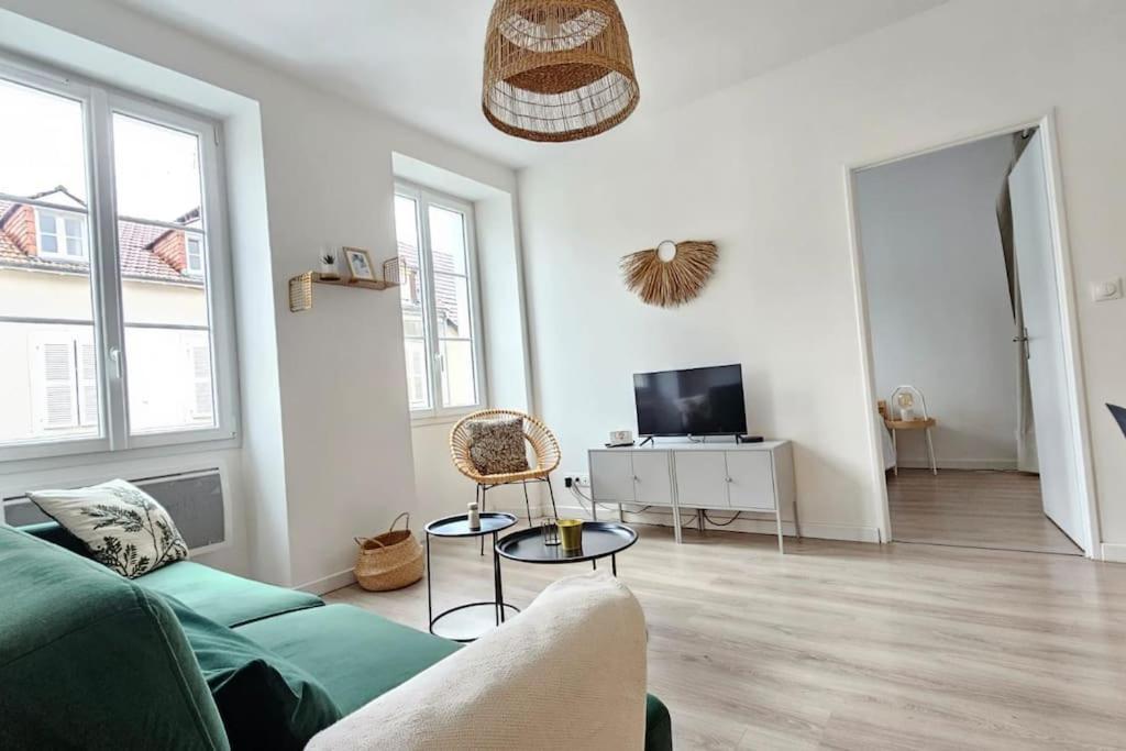 Superbe Appartement 2 Chambres Au Coeur De 波城 外观 照片